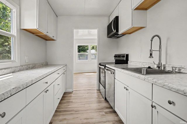 506 S Chicago Street, South Bend, IN 46619