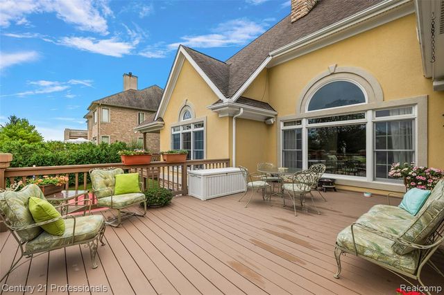 9310 Fairway Trail, Grand Blanc, MI 48439