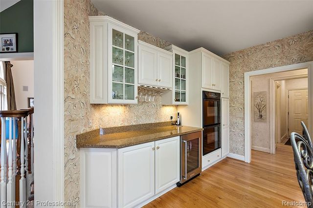 9310 Fairway Trail, Grand Blanc, MI 48439