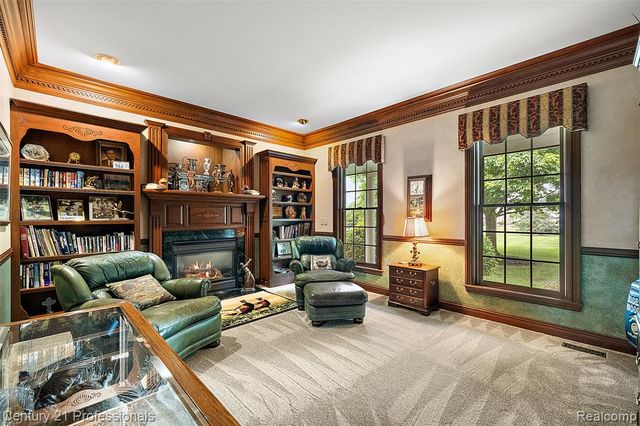 9310 Fairway Trail, Grand Blanc, MI 48439