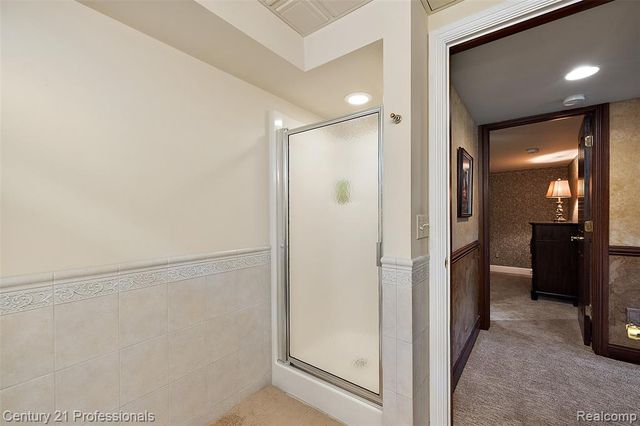9310 Fairway Trail, Grand Blanc, MI 48439