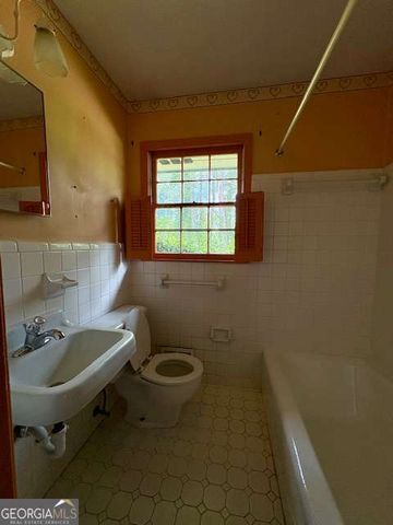 797 Kiowa Drive NE, Marietta, GA 30060