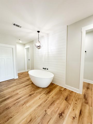 19300 Lake Winona Road, Paron, AR 72122