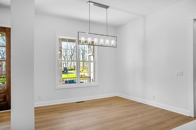 879 Shady Bluff Trl, Clarksville, TN 37043