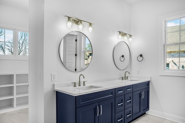 879 Shady Bluff Trl, Clarksville, TN 37043