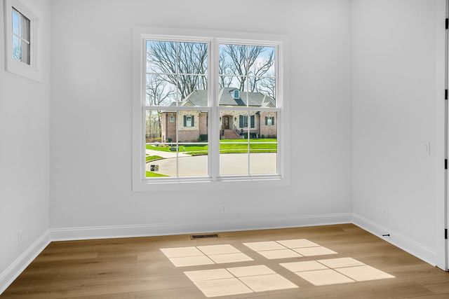 879 Shady Bluff Trl, Clarksville, TN 37043