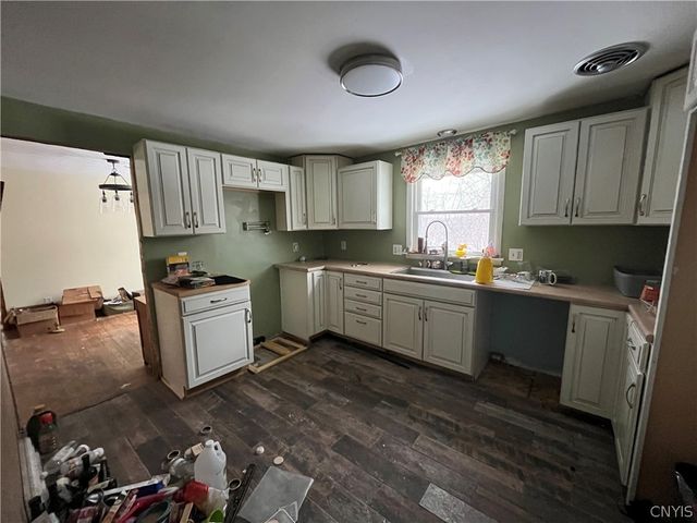 918 Stolp Avenue, Syracuse, NY 13207