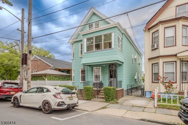 98 Woodland Ave, Kearny Town, NJ 07032