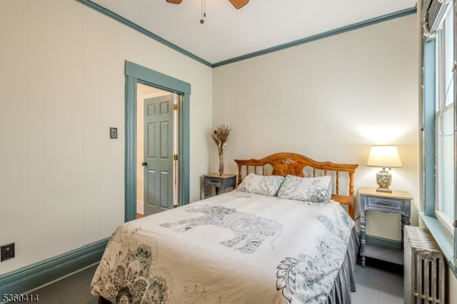 98 Woodland Ave, Kearny Town, NJ 07032