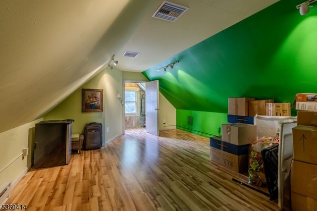 98 Woodland Ave, Kearny Town, NJ 07032