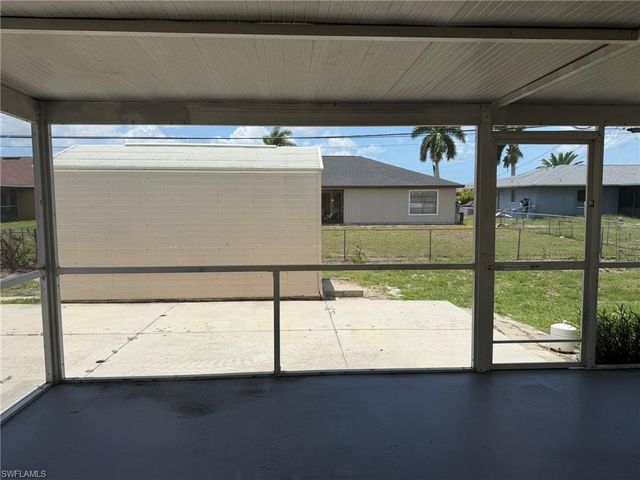1424 NE 13th PL, Cape Coral, FL 33909