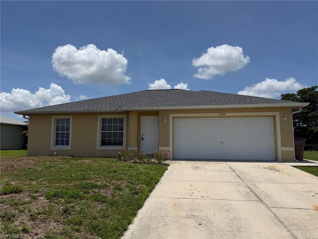1424 NE 13th PL, Cape Coral, FL 33909