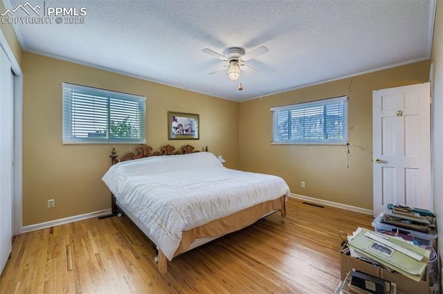 520 Crestridge Avenue, Colorado Springs, CO 80906