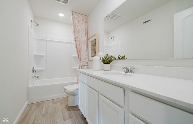 3902 Riverstone Drive, Whitestown, IN 46075