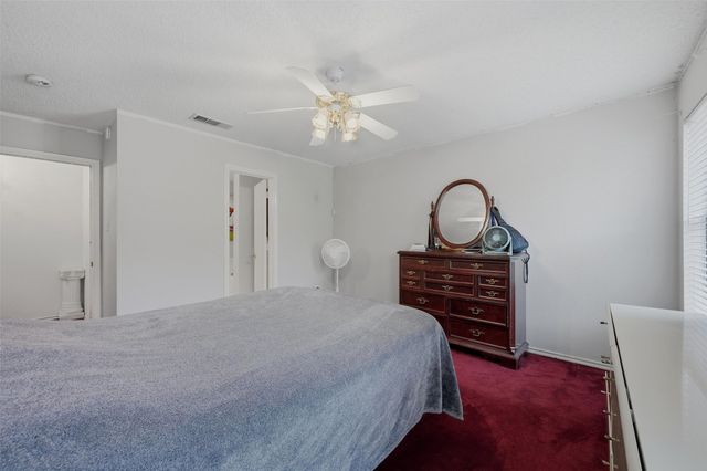 1708 Creekside Avenue, Sherman, TX 75092