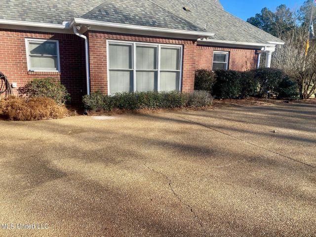 716 Whitfield Road, Brandon, MS 39042