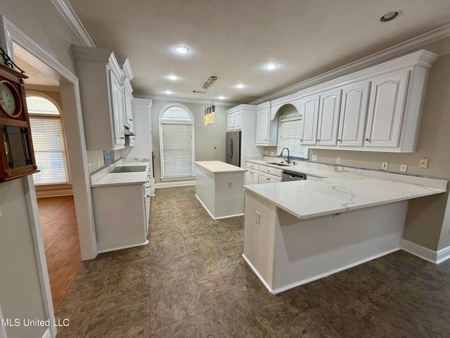 716 Whitfield Road, Brandon, MS 39042