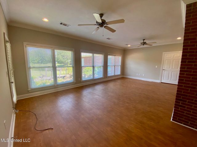 716 Whitfield Road, Brandon, MS 39042