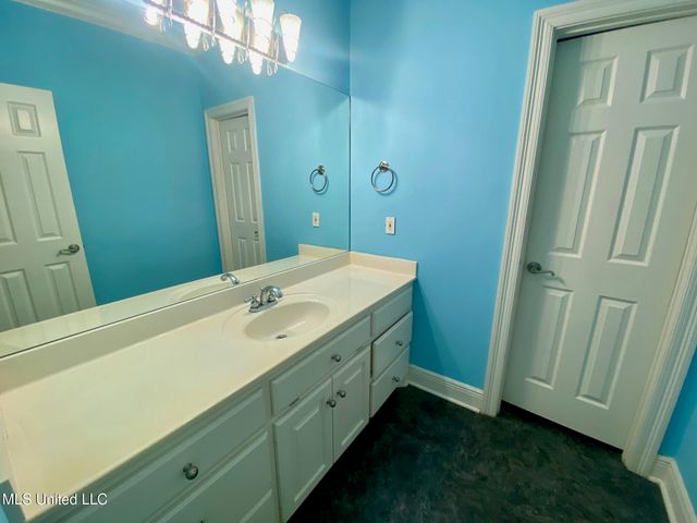 716 Whitfield Road, Brandon, MS 39042