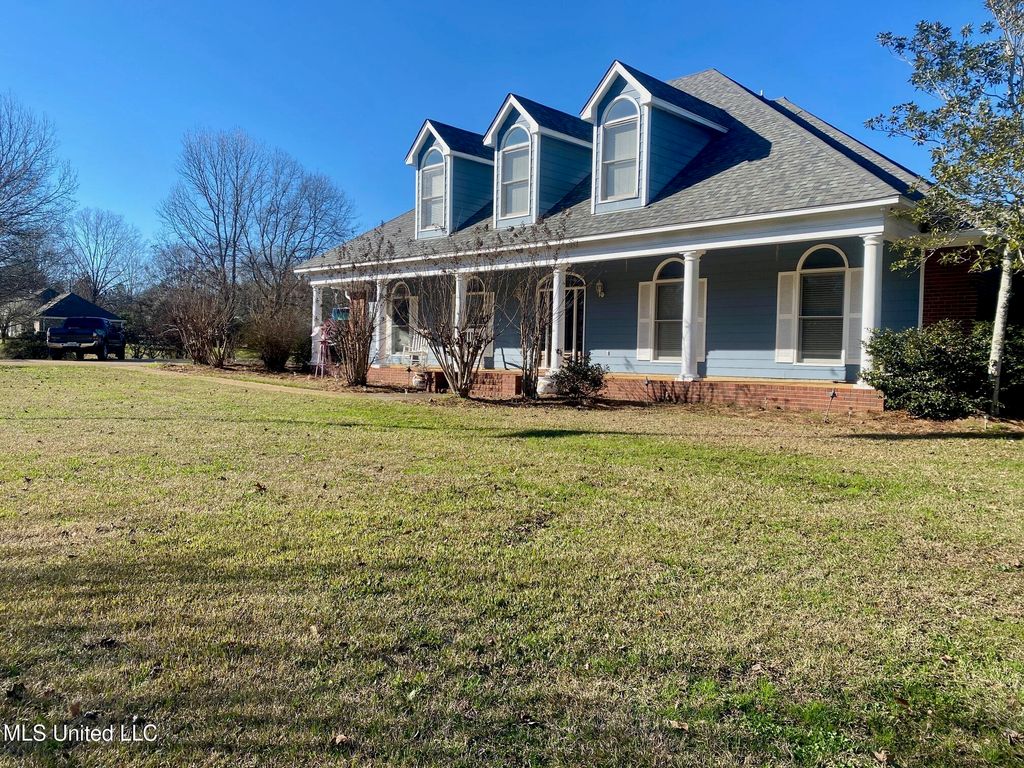 716 Whitfield Road, Brandon, MS 39042