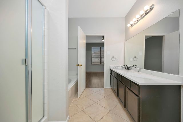 4144 Capstone Drive, Fort Worth, TX 76244