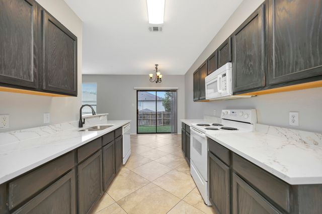4144 Capstone Drive, Fort Worth, TX 76244