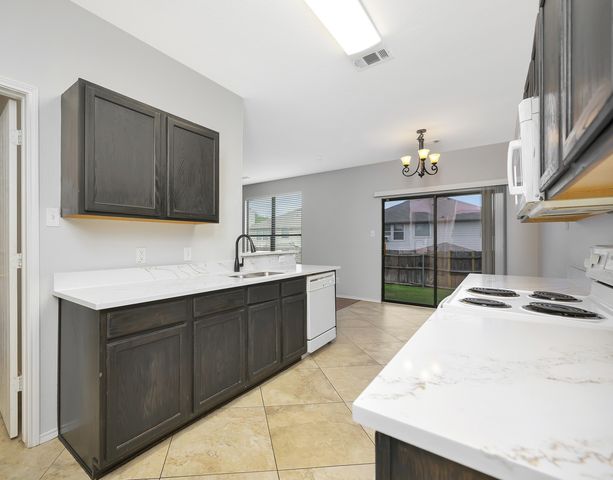 4144 Capstone Drive, Fort Worth, TX 76244