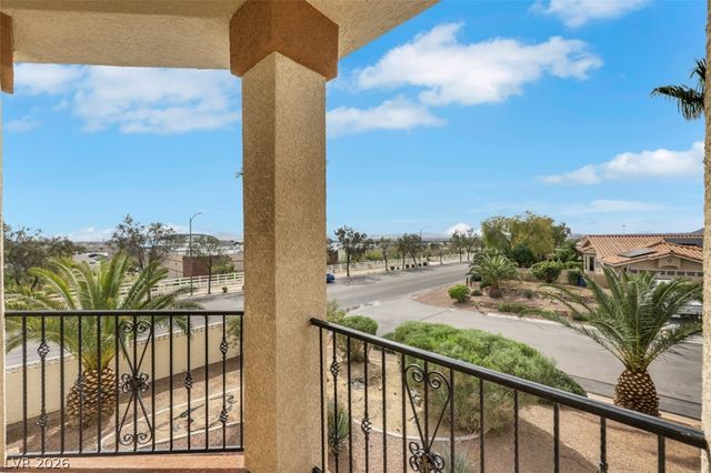 6695 North Grand Canyon Drive, Las Vegas, NV 89149