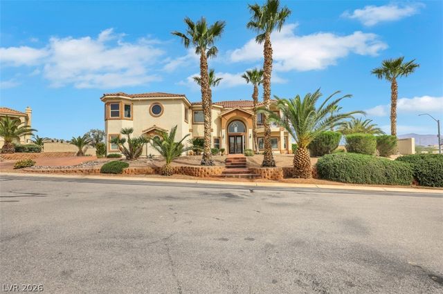 6695 North Grand Canyon Drive, Las Vegas, NV 89149