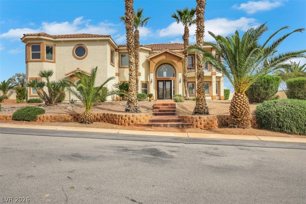 6695 North Grand Canyon Drive, Las Vegas, NV 89149