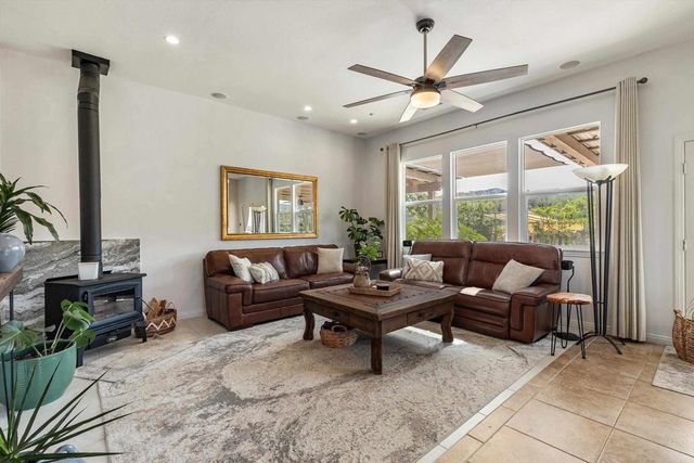10935 Pala Loma Drive, Valley Center, CA 92082
