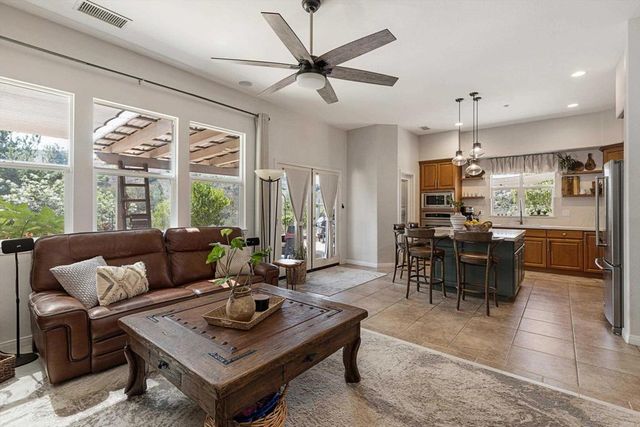 10935 Pala Loma Drive, Valley Center, CA 92082