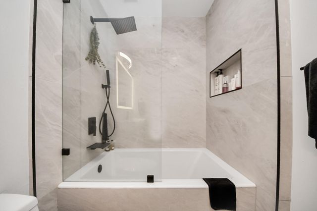 5925 Almeda Road 11616, Houston, TX 77004