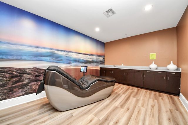 5925 Almeda Road 11616, Houston, TX 77004