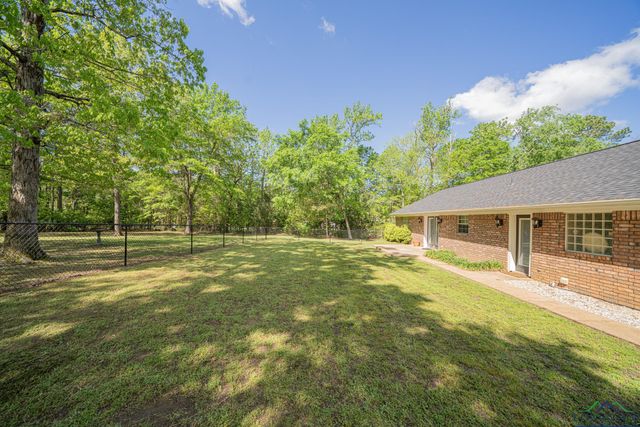 155 Megason Rd, Kilgore, TX 75662