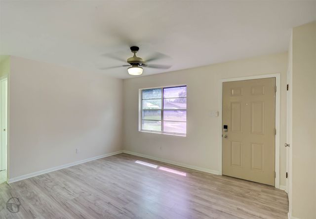 5421 Daffodil Avenue, Bossier City, LA 71112
