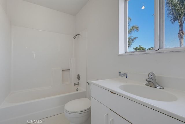 21802 Elaine, Hawaiian Gardens, CA 90716