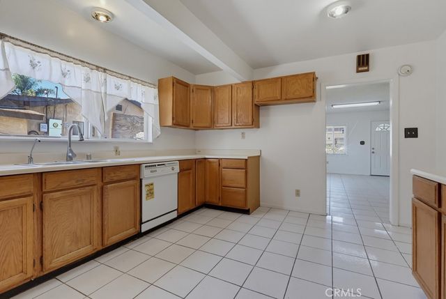 21802 Elaine, Hawaiian Gardens, CA 90716