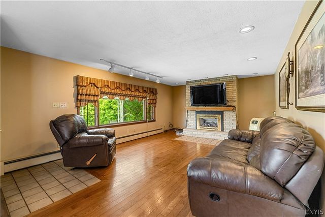 1606 Crouse Street, Utica, NY 13501