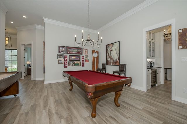 2047 Pebble Bend Drive, College Station, TX 77845