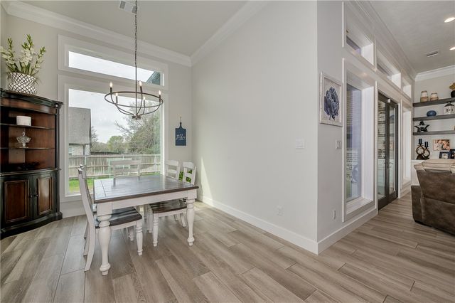 2047 Pebble Bend Drive, College Station, TX 77845