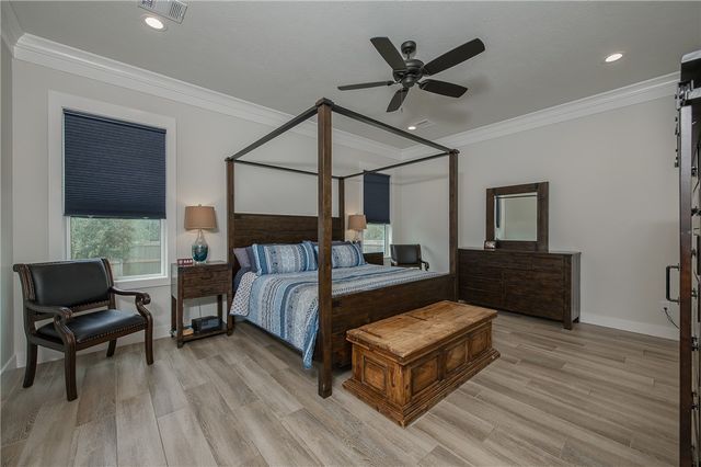 2047 Pebble Bend Drive, College Station, TX 77845