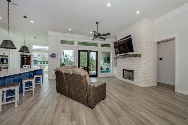 2047 Pebble Bend Drive, College Station, TX 77845