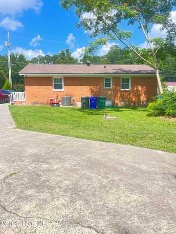 716 Hooker Road, Greenville, NC 27834