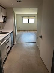 5719 SW 72nd St 5719, South Miami, FL 33143