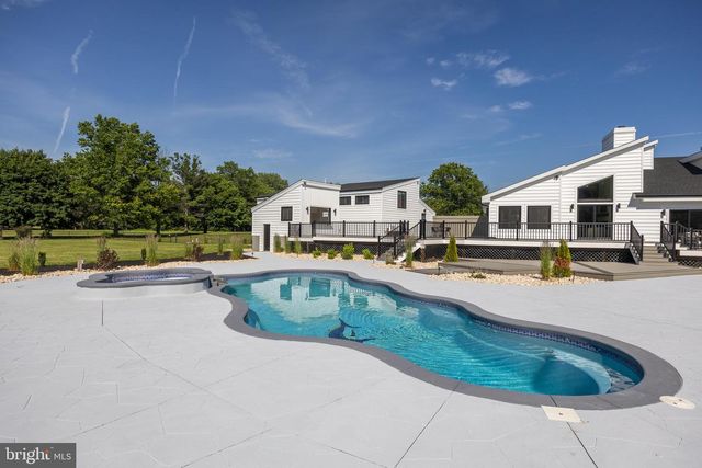 3 HOPEWELL AVE, Lumberton, NJ 08048