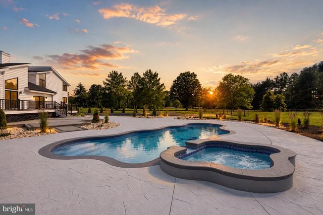 3 HOPEWELL AVE, Lumberton, NJ 08048