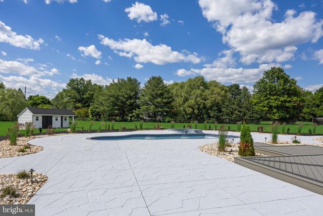 3 HOPEWELL AVE, Lumberton, NJ 08048