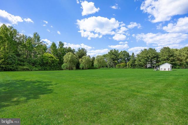 3 HOPEWELL AVE, Lumberton, NJ 08048