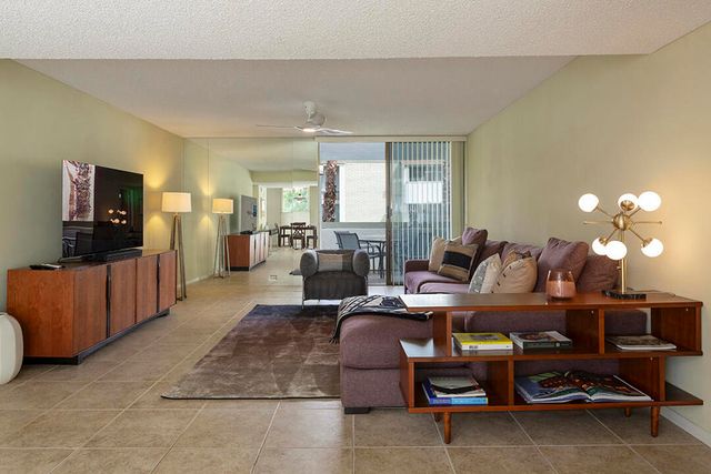 261 E La Verne Way H, Palm Springs, CA 92264